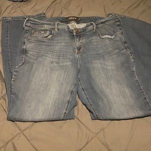 🎀🛍Torrid Size 20 Barely Boot Jeans 🛍🎀